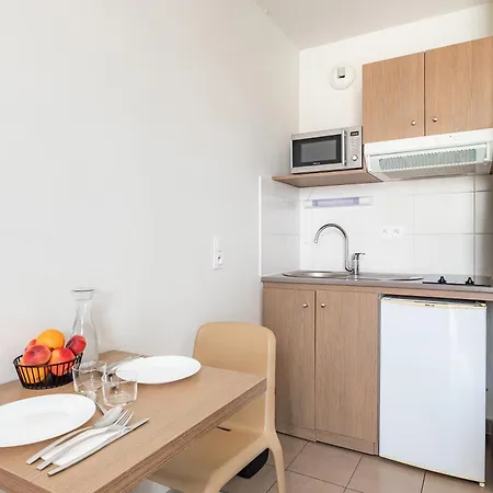 Apart-hotel Appart'city Confort Centre Gare