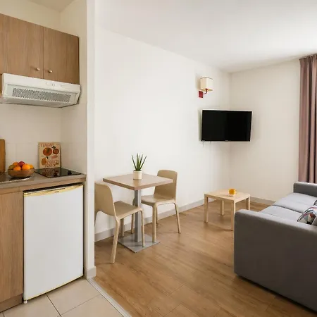 Appart'city Confort Centre Gare Aparthotel