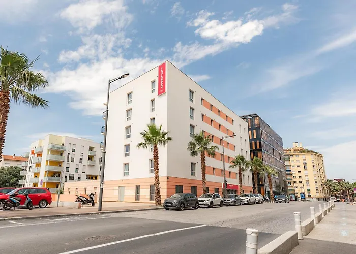 Aparthotel Appart'city Confort Centre Gare 3*