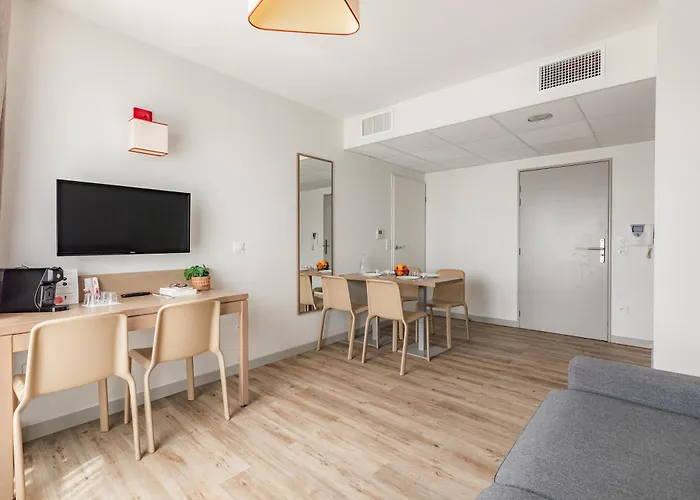 Hotel apartamentowy Appart'city Confort Centre Gare Perpignan