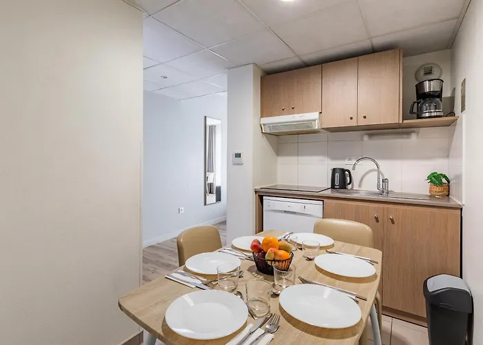 Appart'city Confort Centre Gare Hotel apartamentowy Perpignan