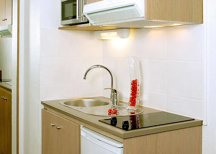 Appart'city Confort Centre Gare 3* Perpignan